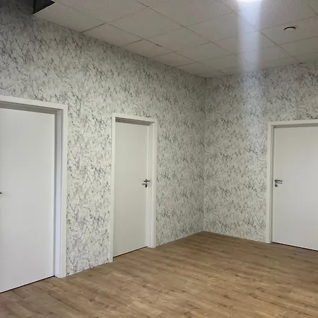 民宿 Lindenrooms